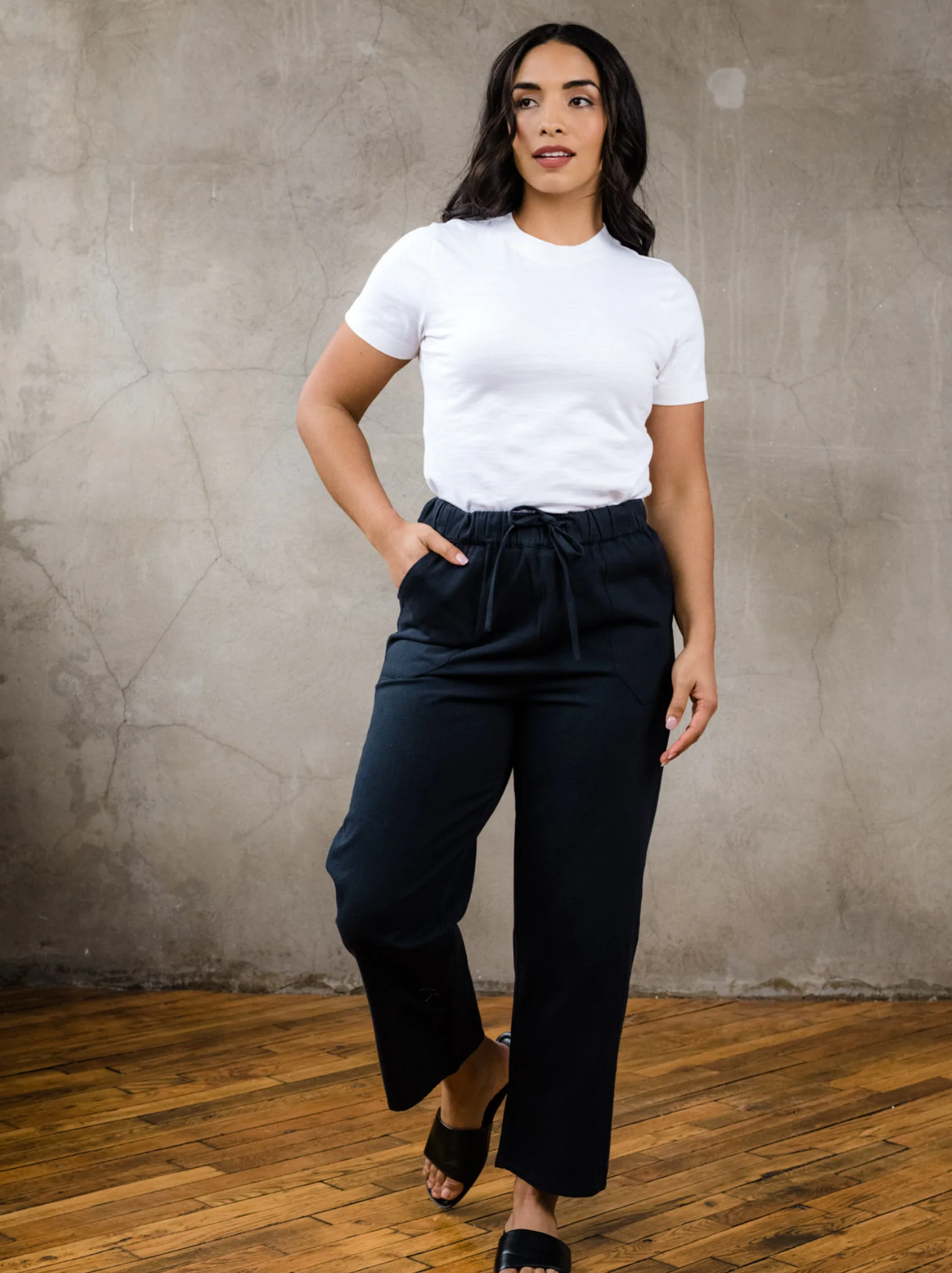 Mila Pull On Pant